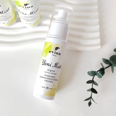 Étiquette privée 60ml herbe organique Yoni Mist pour le nettoyage de l'équilibre PH 100% naturel