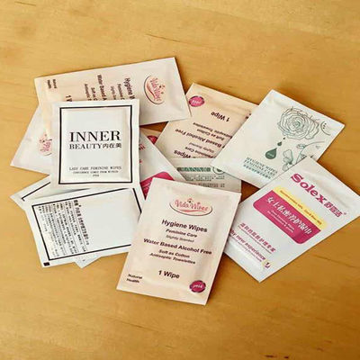 Herbes naturelles Adultes Nettoyage serviettes non tissées pour produits de marque privée 2 ans