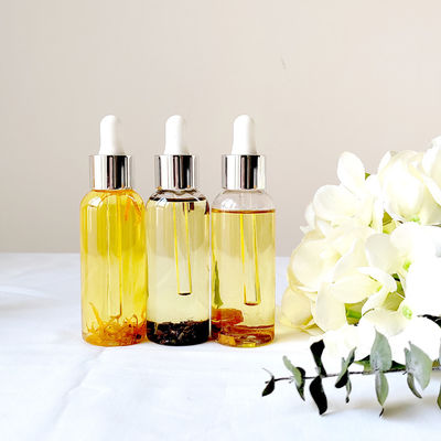 L' huile essentielle de marque privée pour le resserrement du vagin soins personnels féminins huile de Yoni 30 ml