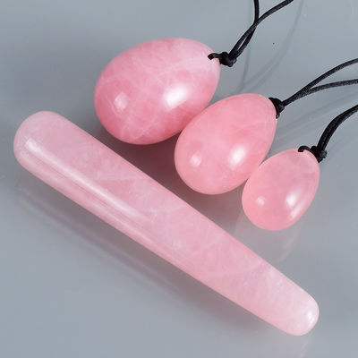Améliorez votre bien-être féminin avec des œufs Yoni au quartz rose