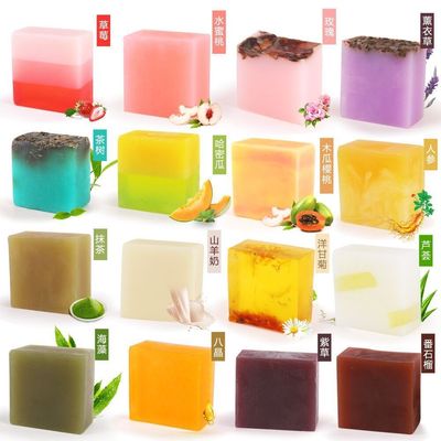 Le savon à base de plantes pour une expérience de nettoyage corporel nourrissante et rafraîchissante