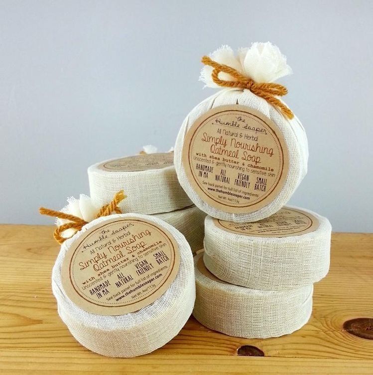 Sabon pour les mains personnalisé pour le nettoyage de base dans les équipements d'hôtel bien emballés
